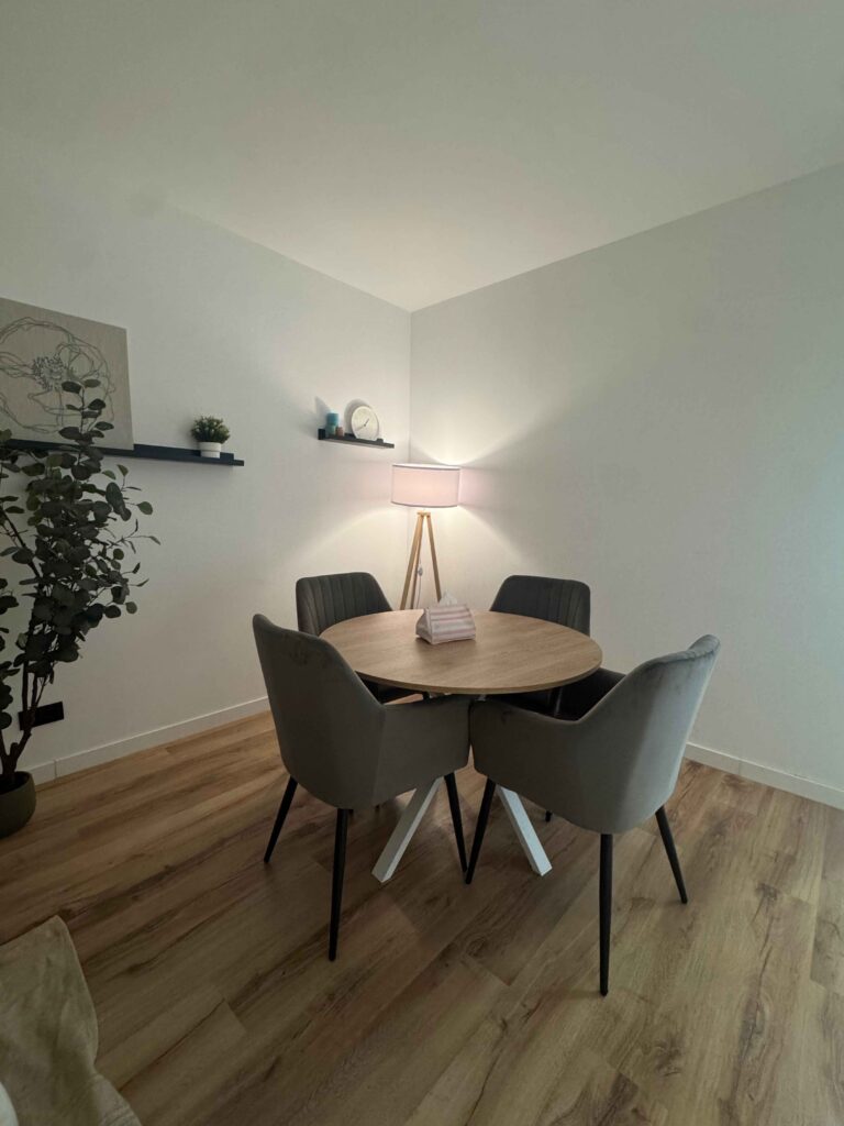 SALA 1 - 6